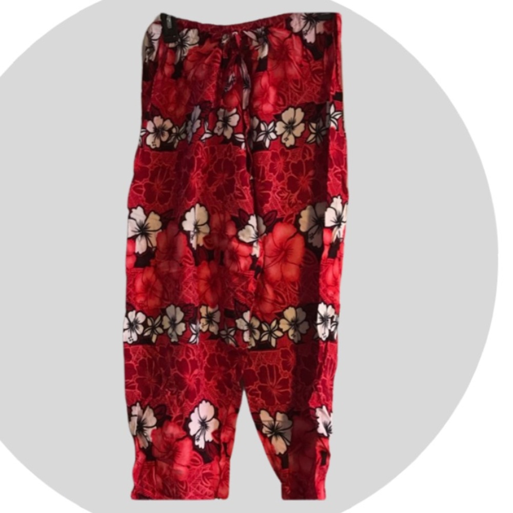 Tropical Red 🌺 hibiscus pants